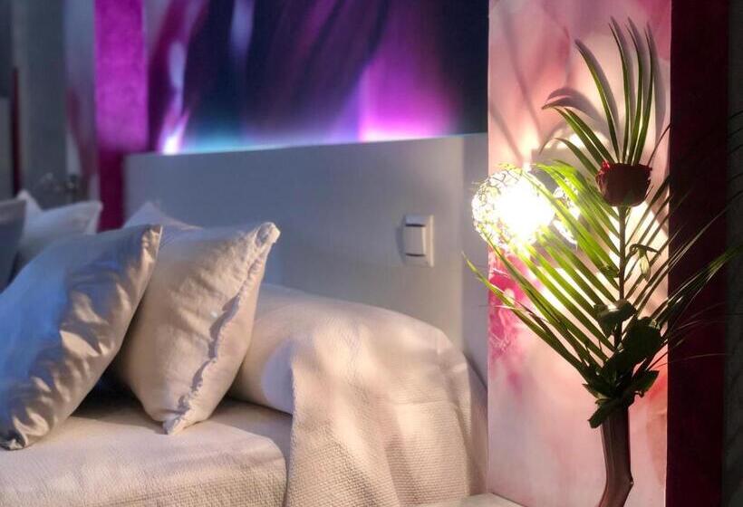 Номер Deluxe с Гидромассажем, El Jardin