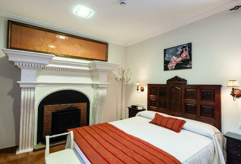 Номер Deluxe с Гидромассажем, Palacio Del Intendente