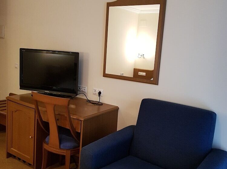 Quarto Estandar, Portofino