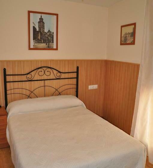 스탠다드 룸, Hostal Alcazaba