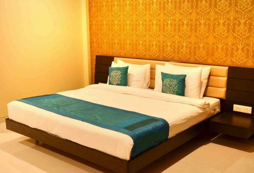 Номер Deluxe, Anjushree   Ujjain