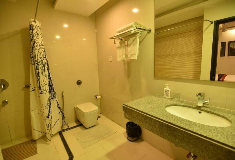 Номер Стандарт, Dibrugarh Club House