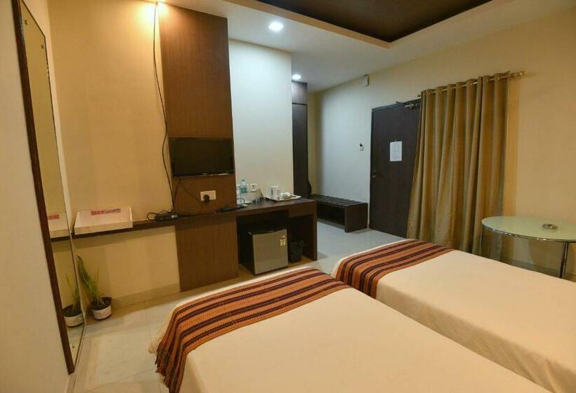 Номер Executive, Dibrugarh Club House