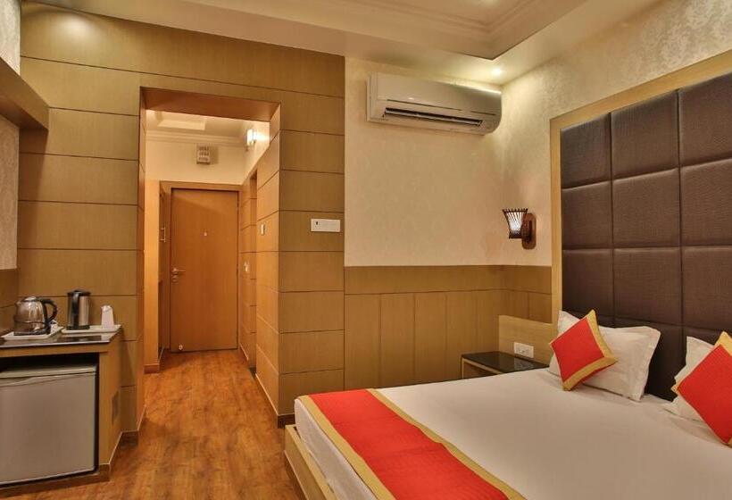 Quarto Superior, The Grand Chandiram