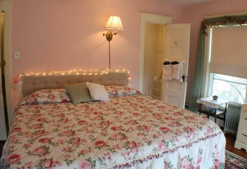 Номер Стандарт, The White Birch Inn