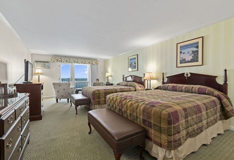 חדר סטנדרט לארבעה, The Sparhawk Oceanfront Resort