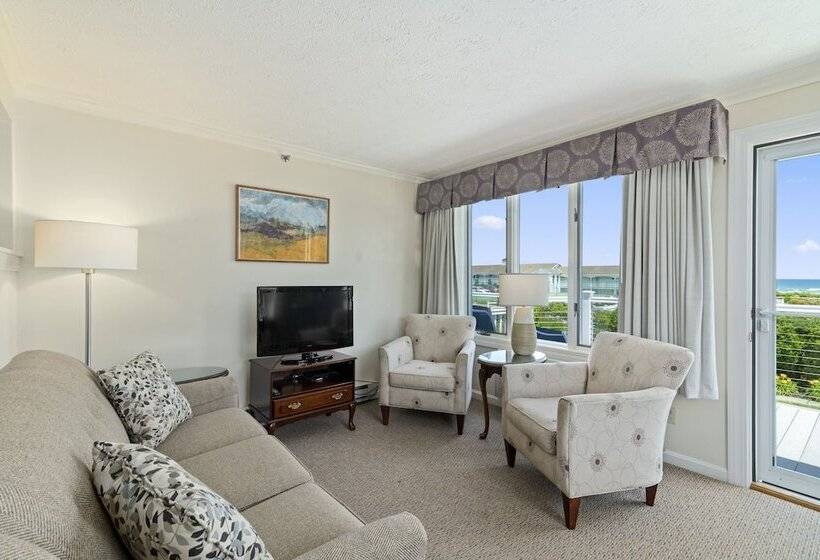 Четырехместный Номер Deluxe, The Sparhawk Oceanfront Resort