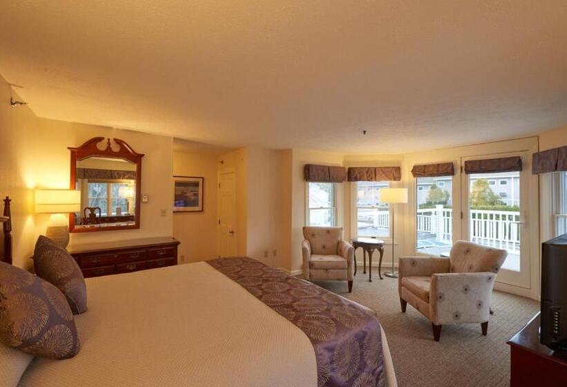 Номер Deluxe Вид на Море Боковой, The Sparhawk Oceanfront Resort