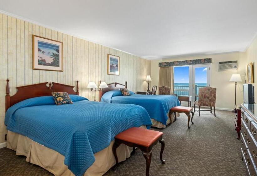 חדר סטנדרט לארבעה, The Sparhawk Oceanfront Resort