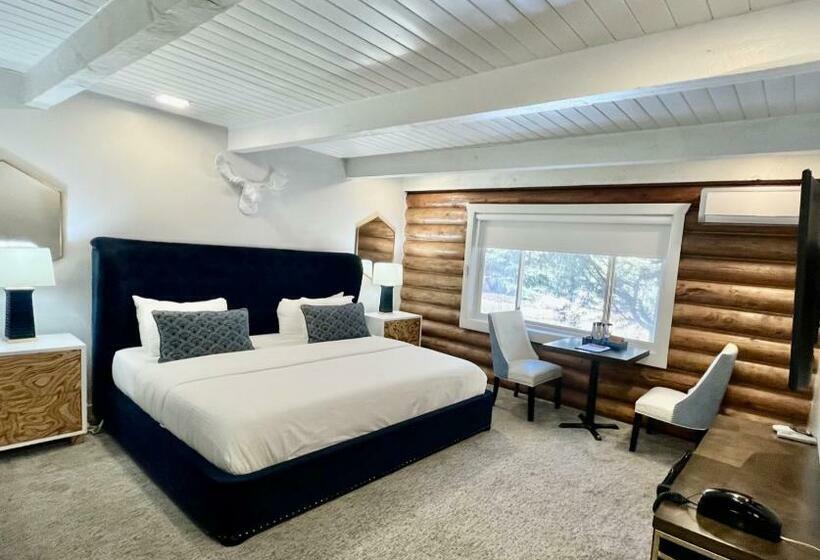 Люкс Кровать Кинг, Alaskan Inn