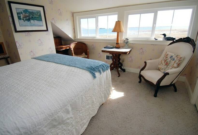 Номер Стандарт, China Beach Retreat