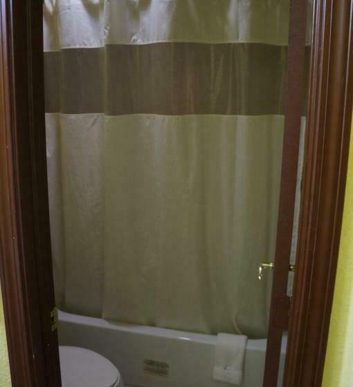 Номер Стандарт, Kings Inn Mexia