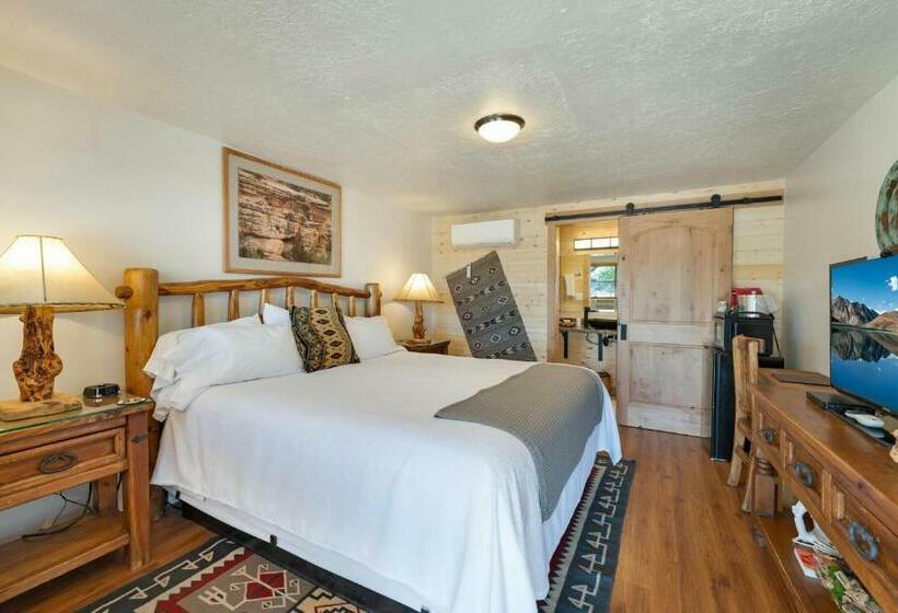 غرفة قياسية سرير كينج, Stone Lizard Lodge