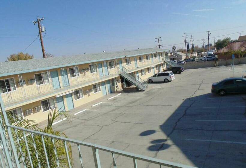 Стандартный Номер Кровать Кинг, Western Inn & Suites