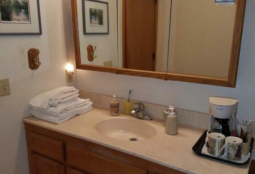 Номер Стандарт, Yosemite Nights B&b