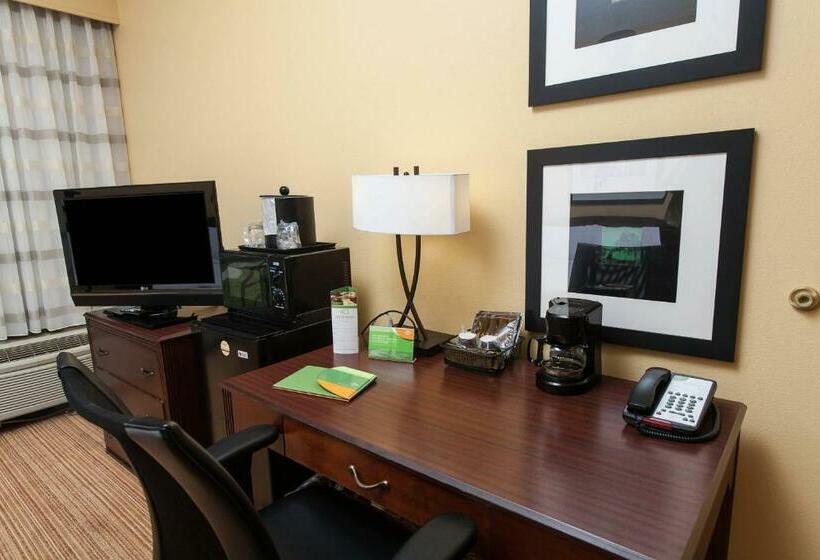 Стандартный Номер Кровать Кинг, Courtyard Florence South Carolina