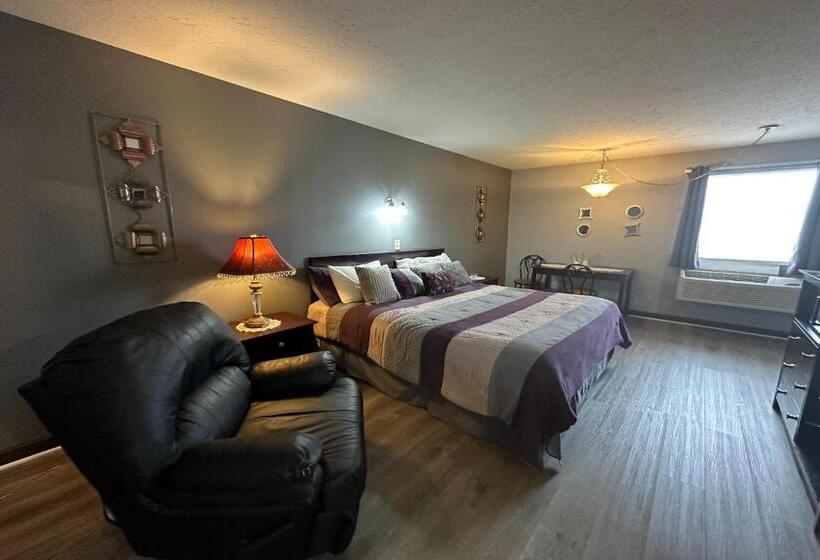 Люкс Кровать Кинг, Fairway Inn Florence Indiana