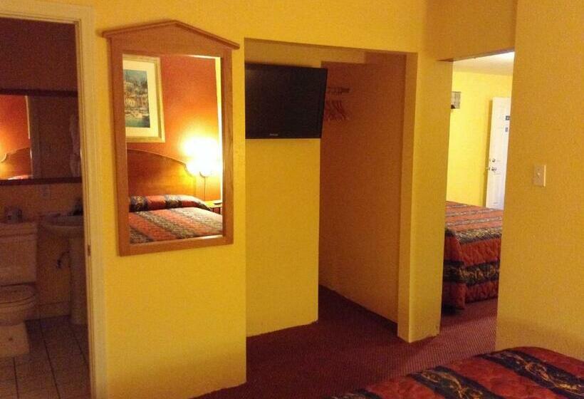 Family Suite, Oceanside Inn & Suites