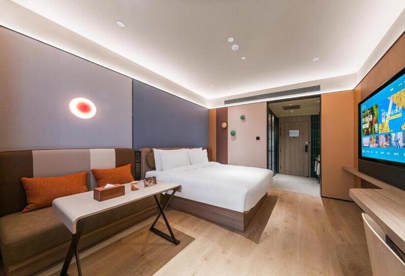 Номер Стандарт, Orange Hotel   Jiaozhou Jiaodong International Airport Jiaodong Subway Station