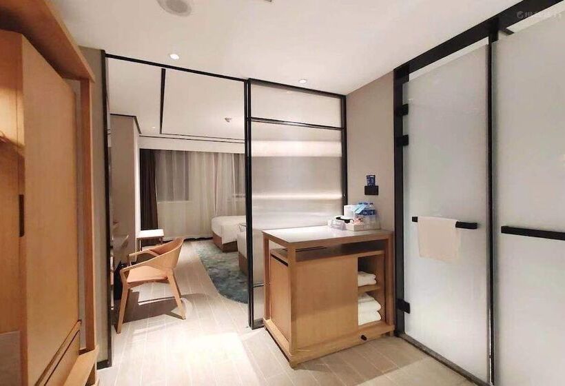 スイート, Hilton Garden Inn Nantong Xinghu