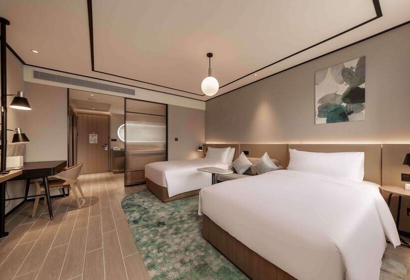Номер Стандарт, Hilton Garden Inn Nantong Xinghu