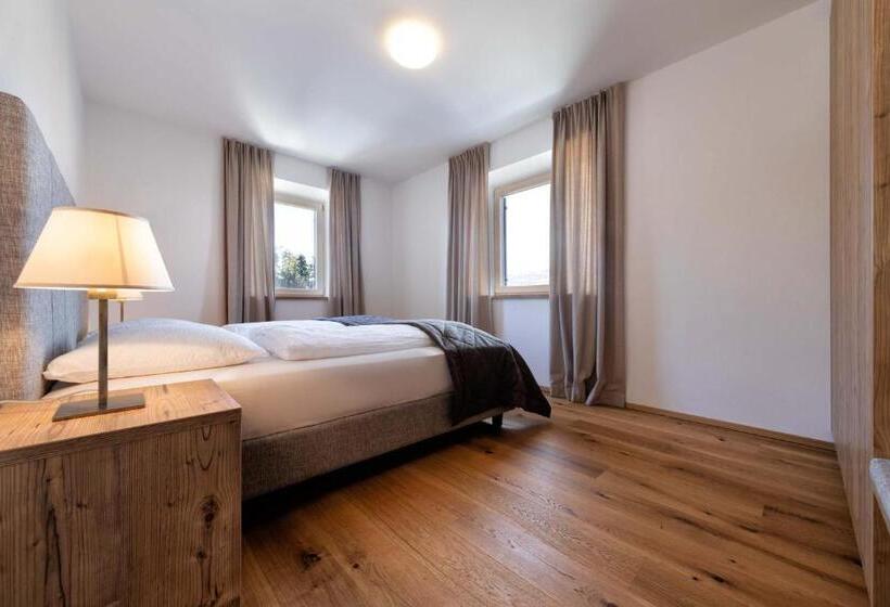 Семейные Апартаменты, Hubertus Dolomites