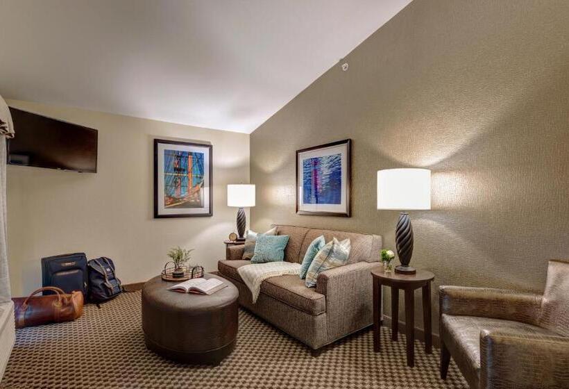 Люкс Superior, Garrison Hotel & Suites Dover Portsmouth, Ascend Hotel Collection