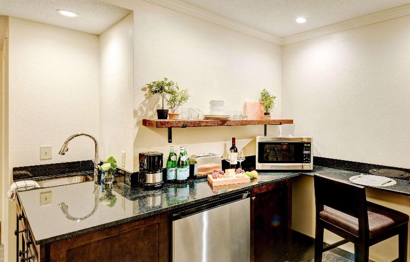 Номер Стандарт, Garrison Hotel & Suites Dover Portsmouth, Ascend Hotel Collection