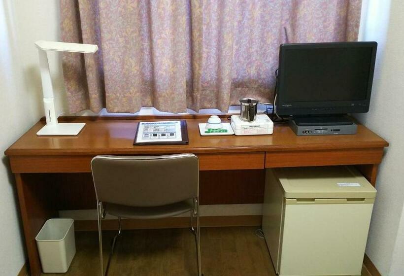 Номер Стандарт, New Central Hotel Katsuta