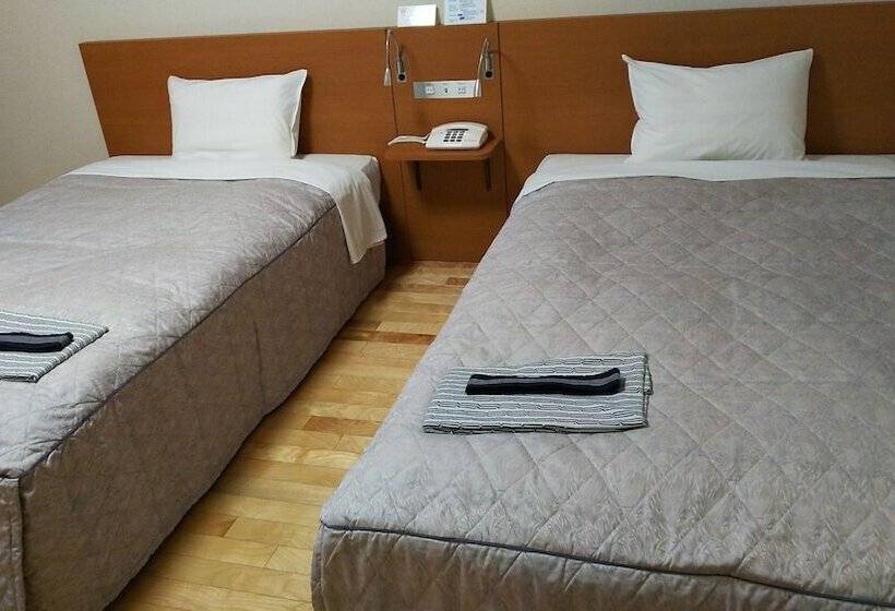 Номер Стандарт, New Central Hotel Katsuta