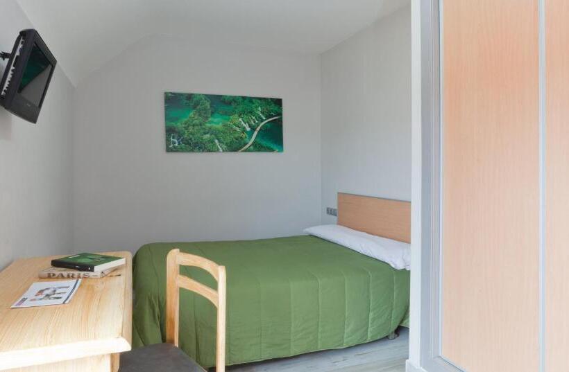 Номер Стандарт, Olympia Ronda Hostel
