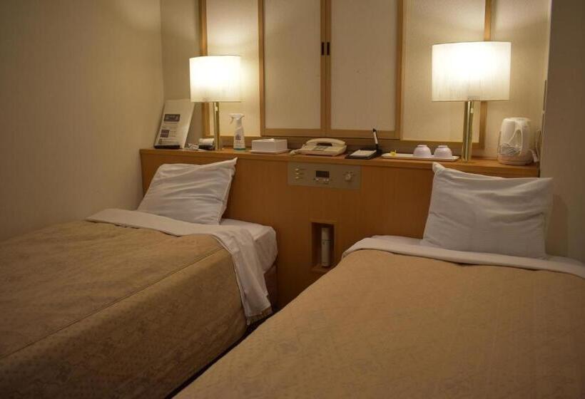Номер Economy, Crown Hills Toyokawa