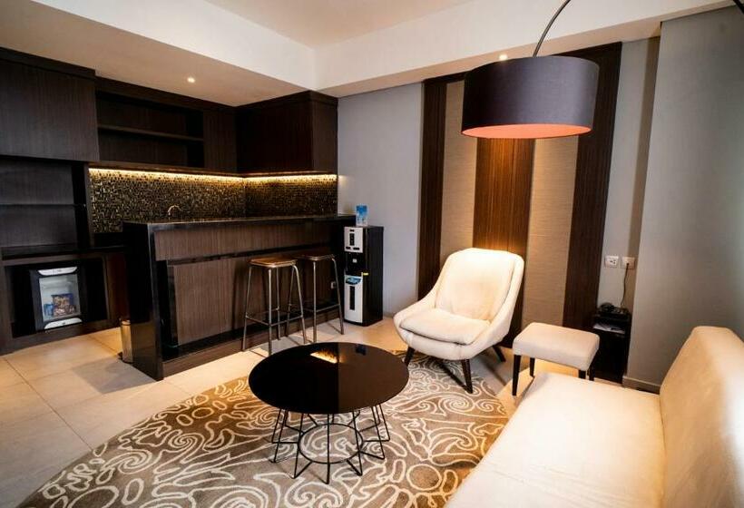 Junior Suite, Midtown Hotel Samarinda