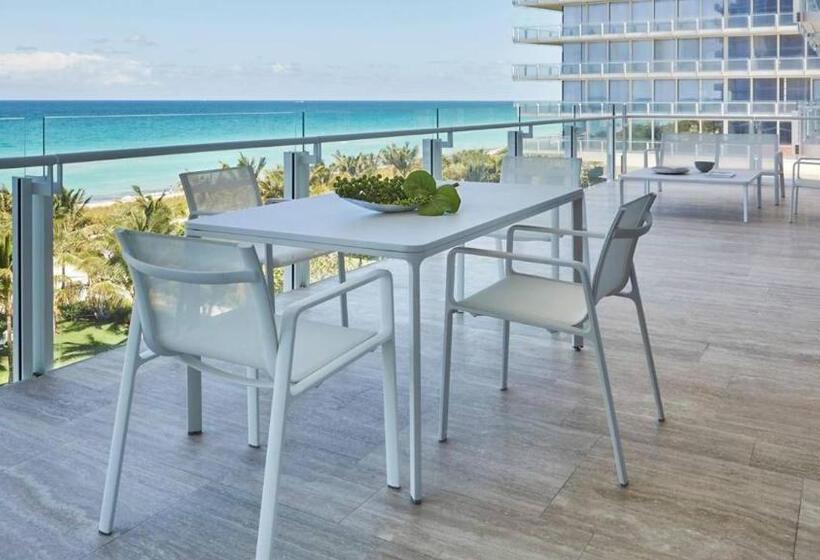 2 Bedrooms Suite Sea View, Four Seasons Hotel At The Surf Club