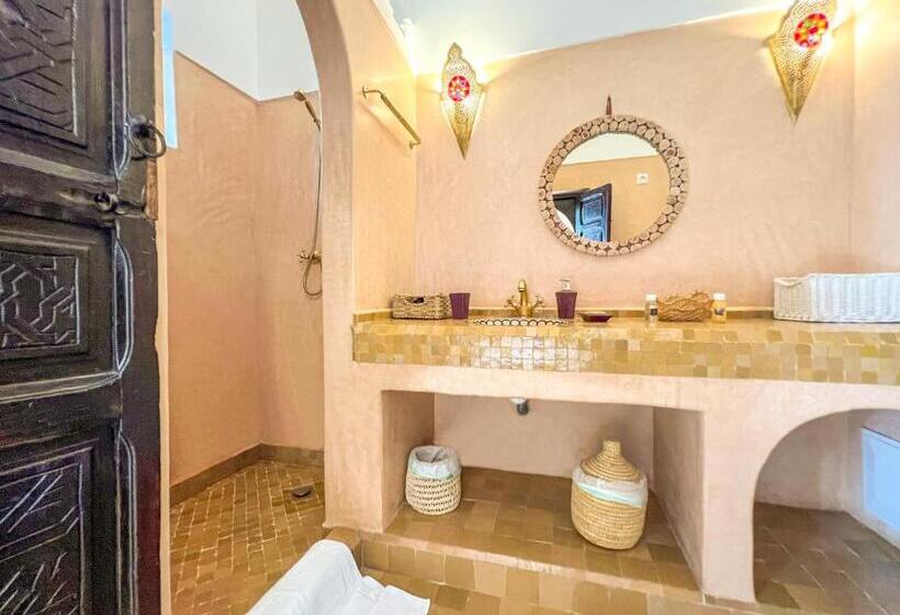 اتاق لوکس, Riad Des Lys