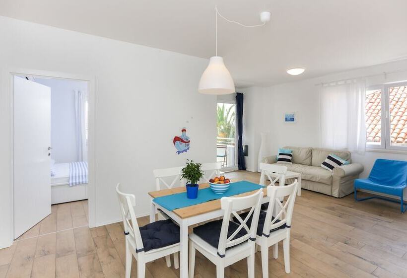 דירת 2 חדרים נוף לים, Apartments Villa Karmen
