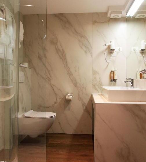 חדר דלוקס לארבעה, Azur Palace Luxury Rooms