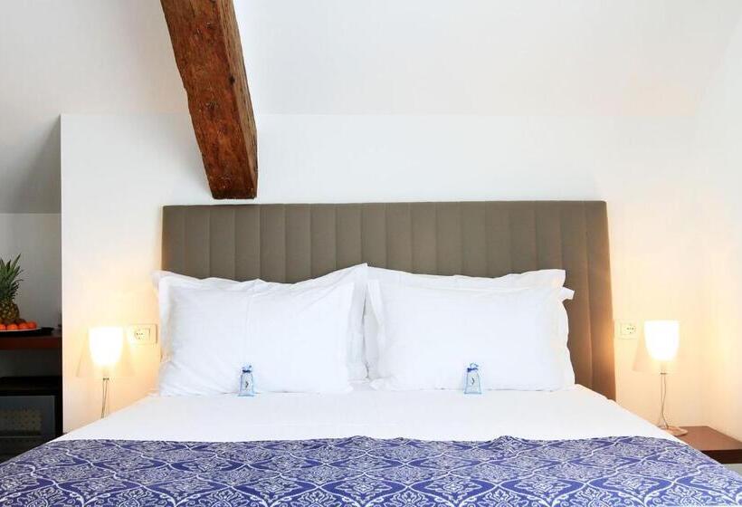 חדר אקונומי, Azur Palace Luxury Rooms