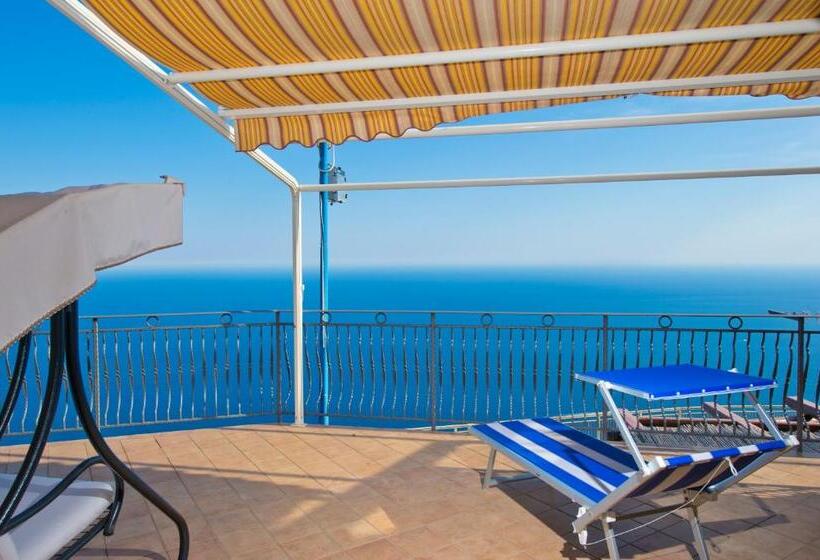 اتاق استاندارد, La Mela Blu