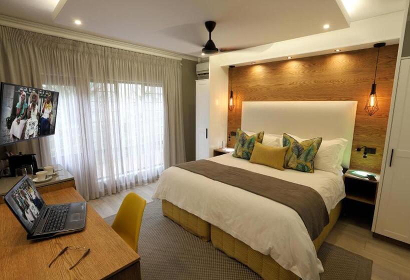 Номер Стандарт Вид на Сад, Lavender Moon Guest House