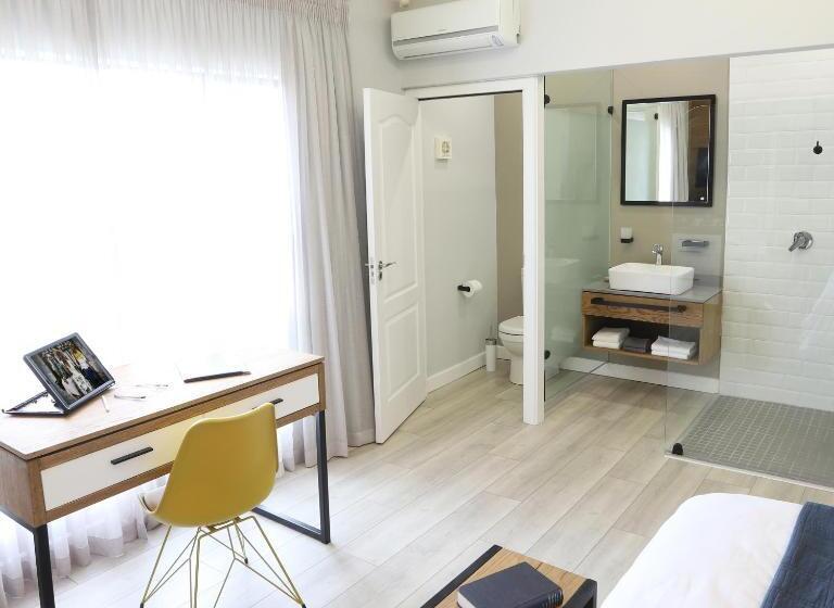 Номер Стандарт Вид на Бассейн, Lavender Moon Guest House