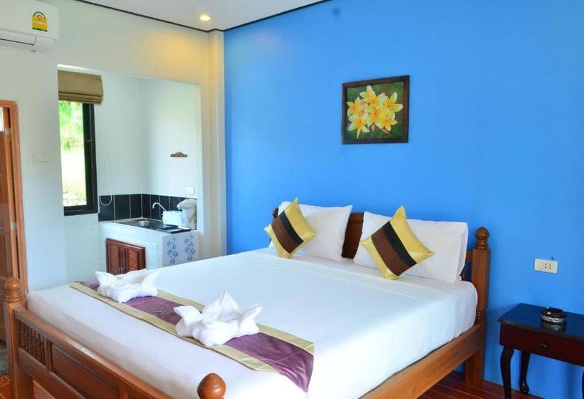 Номер Superior, Phongpipat Lanta Mansion