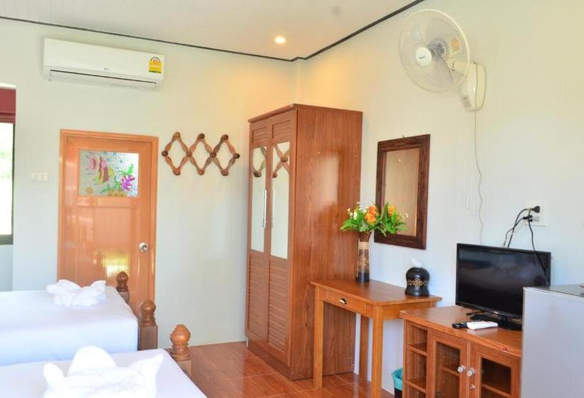 Номер Superior, Phongpipat Lanta Mansion