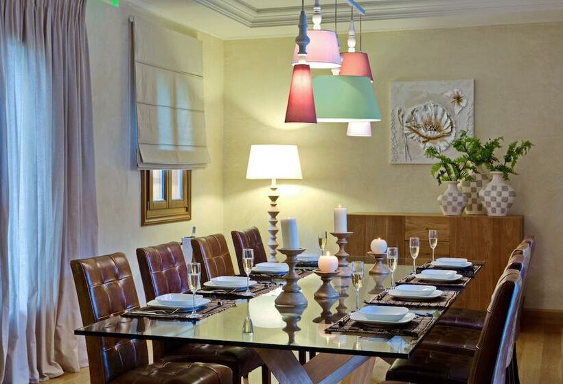 带5个卧室的别墅, Villa Veneziano Suites & Villa