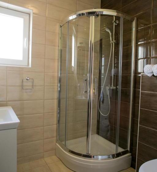 Четырехместный Номер Стандарт Вид на Море, Bed & Breakfast Marta & Tona