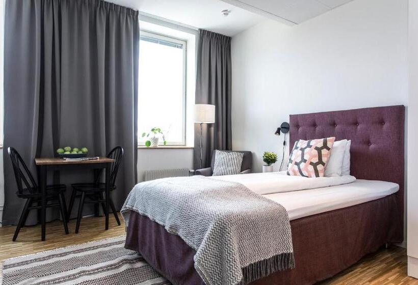 استوديو أساسي, Biz Apartment Solna