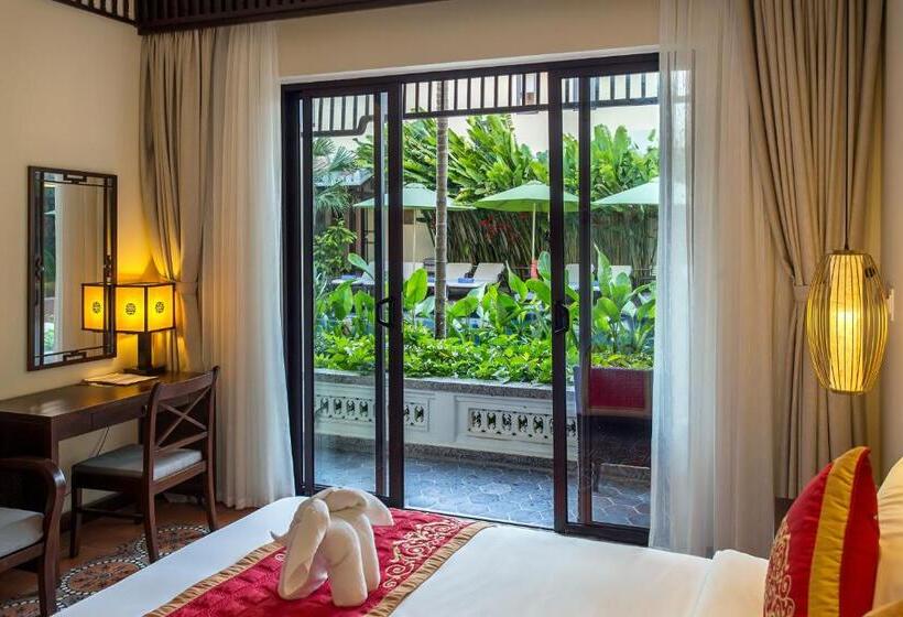 اتاق لوکس با چشم‌انداز استخر, Hoi An Field Boutique Resort & Spa