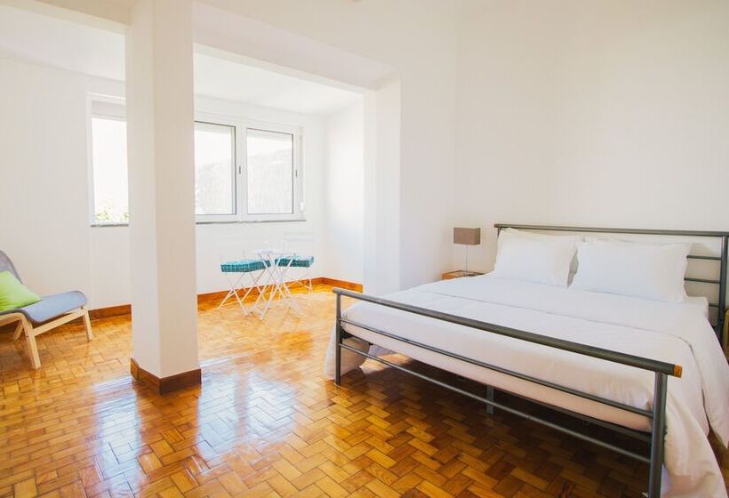 Quarto Estandar Vista Jardim, Ptm Downtown Hostel&suites