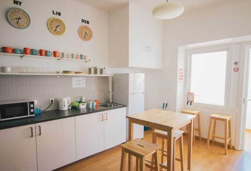 Quarto Familiar, Ptm Downtown Hostel&suites