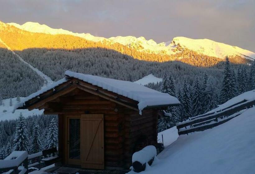 샬레, Chalet Nel Doch Villa Cheia